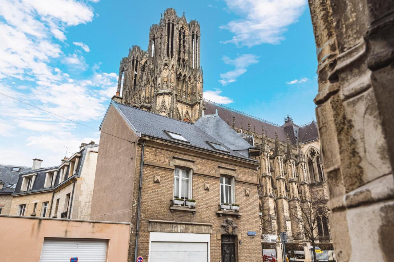 Tournelles Vue Cathedrale- Maison Climatisee Du Xvie Siecle Classee Leilighet Reims Eksteriør bilde