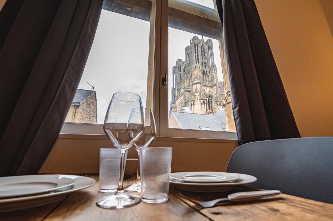 Tournelles Vue Cathedrale- Maison Climatisee Du Xvie Siecle Classee Leilighet Reims Eksteriør bilde